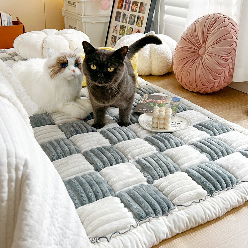 Paw-tector™️ Plush Couch Cover